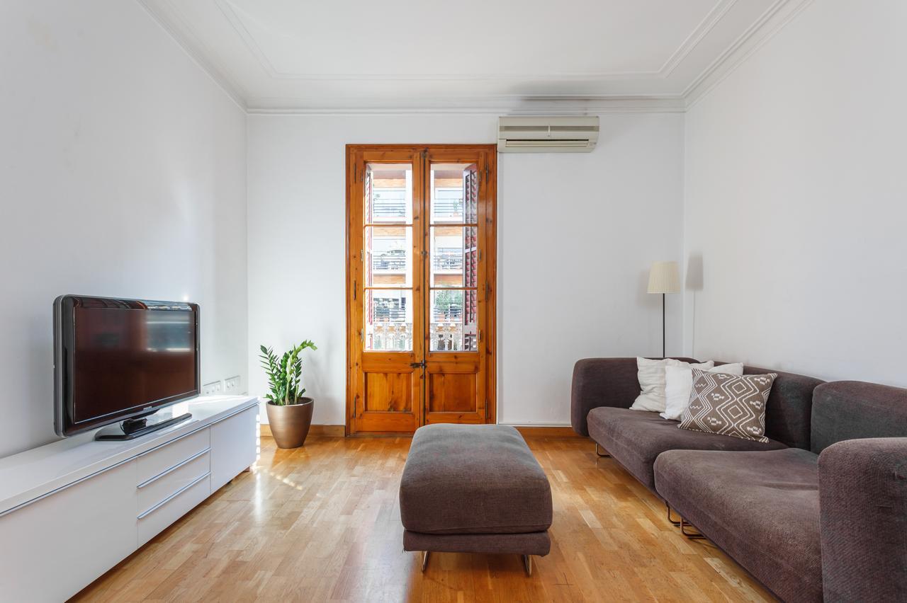Flateli Aribau Leilighet Barcelona Eksteriør bilde